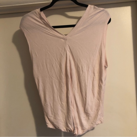 ❤️Athleta Pale Pink Blush Sleeveless Top Back Tie Size XS - Picture 1 of 4